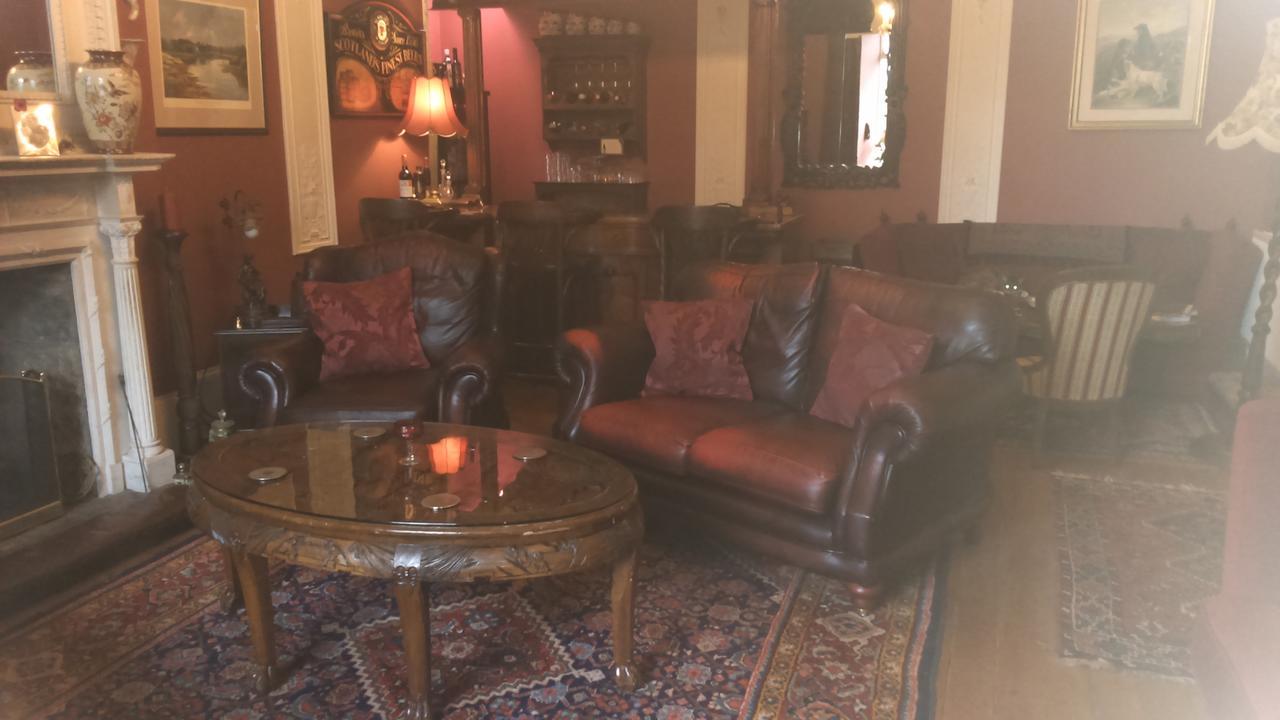 فندق Disblair House Newmacher المظهر الخارجي الصورة